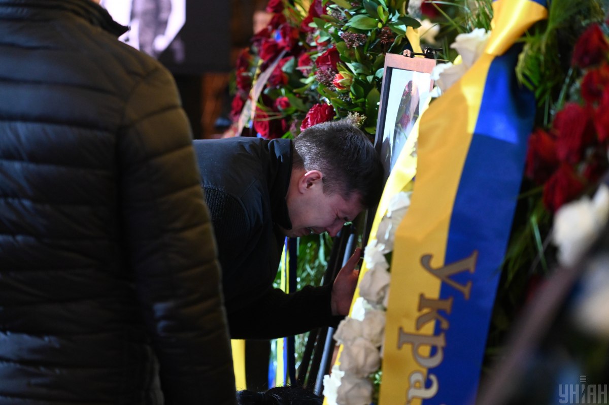 Прощание с погибшим в Броварах руководством МВД Украины