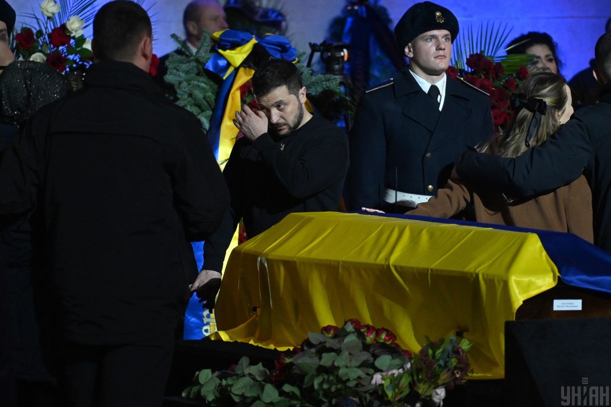 Прощание с погибшим в Броварах руководством МВД Украины