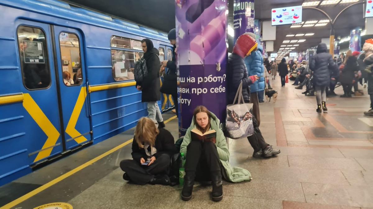 Метро в Киевев во время атаки 26 января 