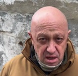 'Здав Слов'янськ': кухар Путіна вилив цебер помиїв на скиглія Гіркіна