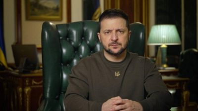 Президент позбавив громадянства України Медведчука, Козака, Деркача і Кузьміна