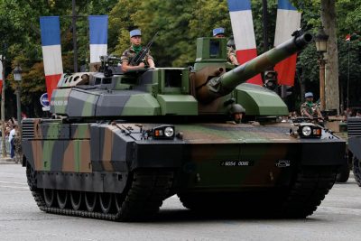 Париж розглядає передачу Україні своїх основних танків Leclerc - Politico
