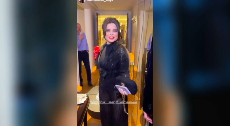 Наташу Корольову жорстко опустили на елітному банкеті в Росії