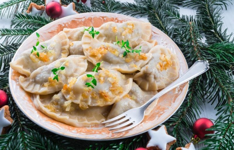 Вкуснейший рецепт вареников с сюрпризом на Старый Новый год: узнайте, что вас ждет весь 2023 год