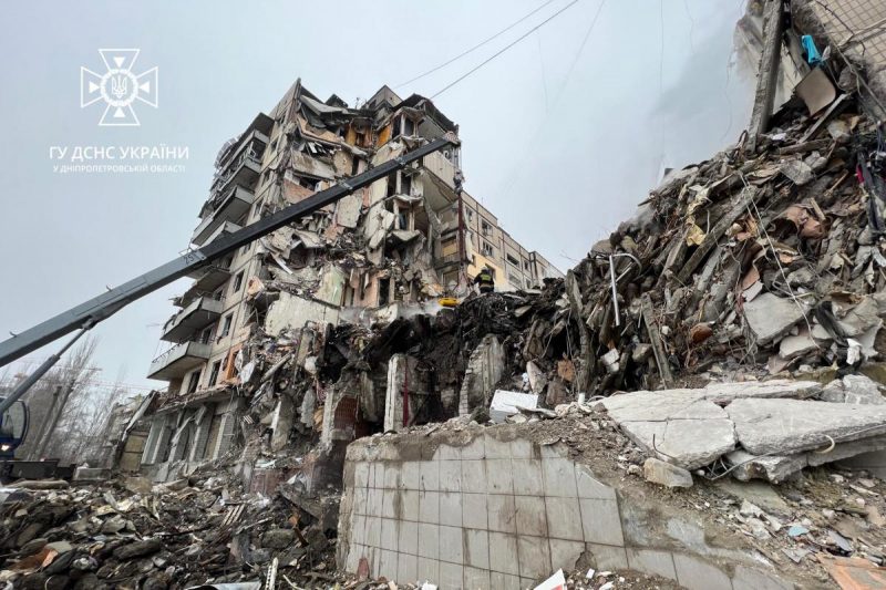 Під завалами будинку в Дніпрі може бути звільнена з полону героїня "Азовсталі"