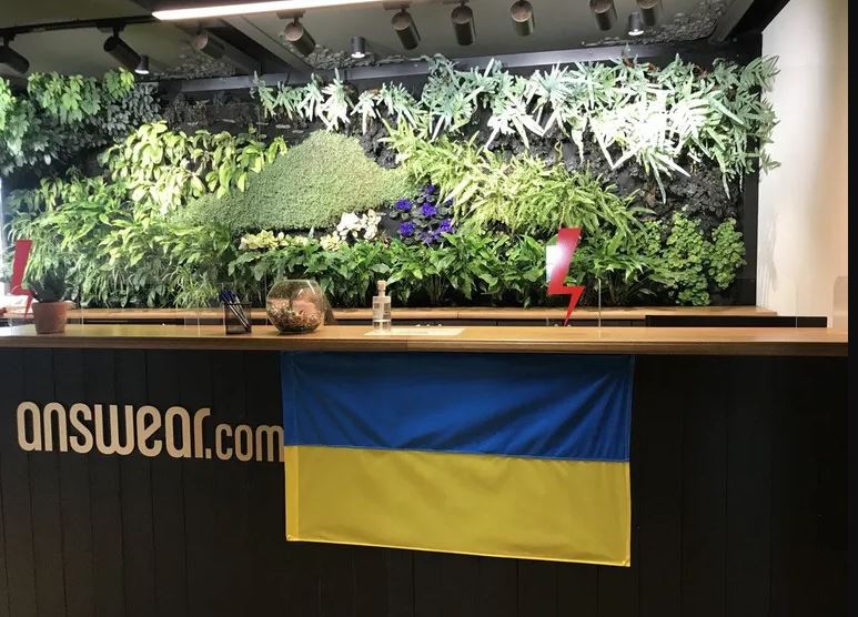 ANSWEAR передав понад 93 тисячі євро на допомогу постраждалим від війни дітям