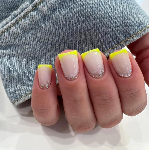 Весняний манікюр 2023 Весняний манікюр 2023