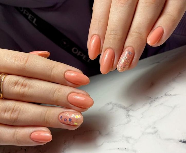 Антивіковий манікюр Антивіковий манікюр