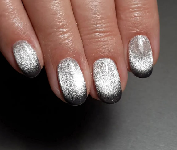 Маникюр кошачий глаз 2023