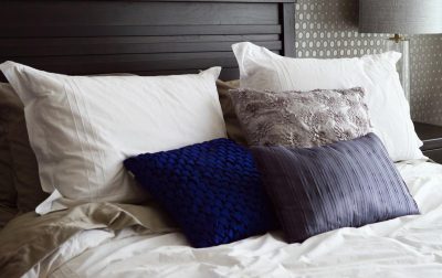 Що можна зробити зі старими подушками