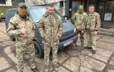 Favbet Foundation передал для ВСУ очередной микроавтобус Volkswagen Favbet Foundation передал для ВСУ очередной микроавтобус Volkswagen