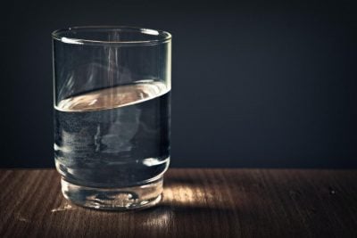 Як зробити, щоб склянки блищали Як зробити, щоб склянки блищали