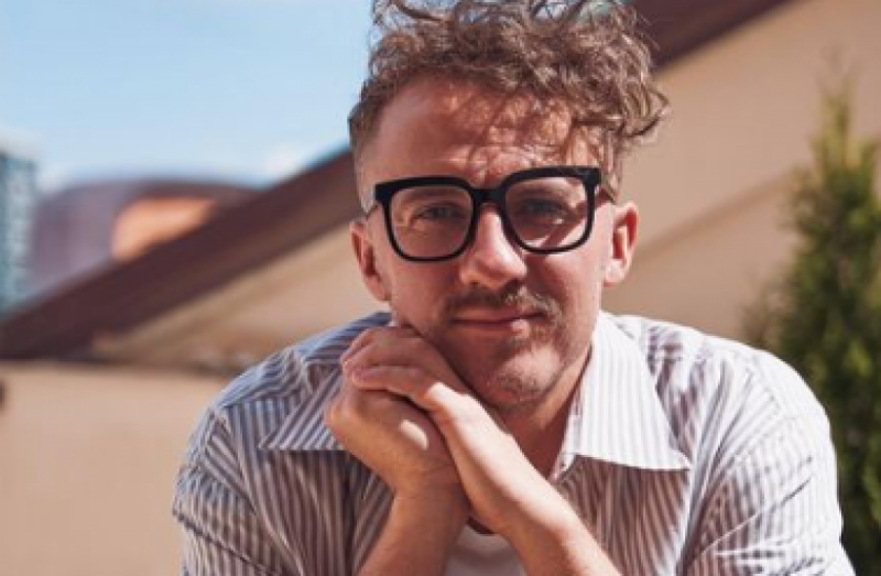 "Такой себе козак-самурай": Евгений Клопотенко нарядился в юбку и дерзко ответил хейтерам