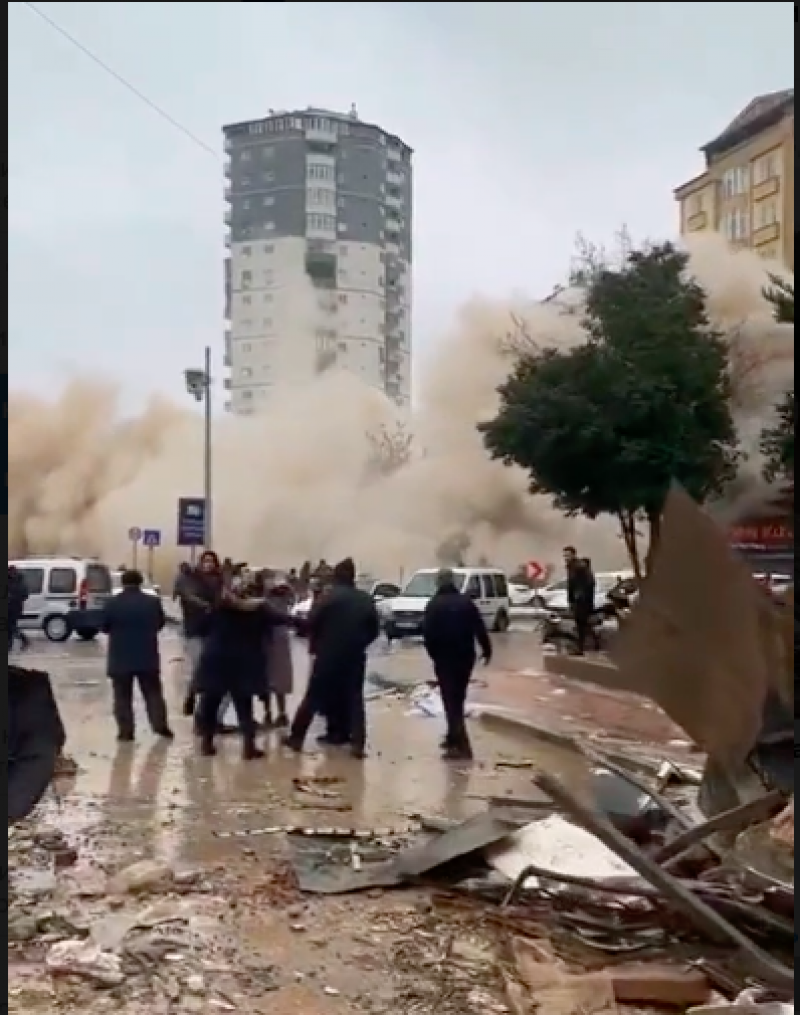 В Турции дома рушатся на глазах, люди разбегаются: в мире случилось еще  одно мощное землетрясение - Главред