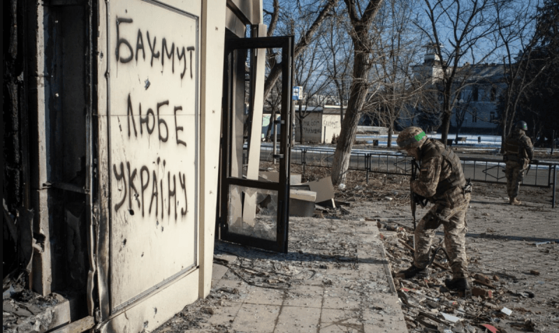 "Вагнеровцев" уничтожают "пачками": полковник ВСУ рассказал о боях за Бахмут