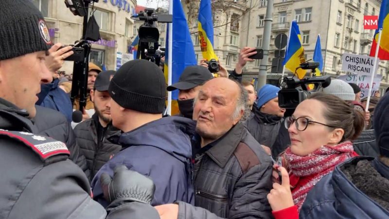 В Молдове накаляется обстановка: пропутинская партия провела антиправительственный митинг