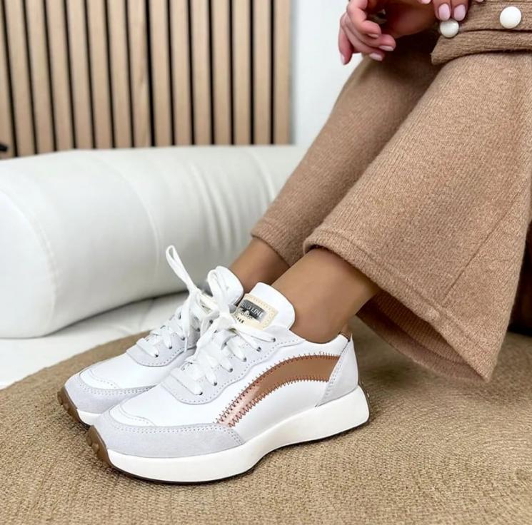 Кроссовки Кроссовки