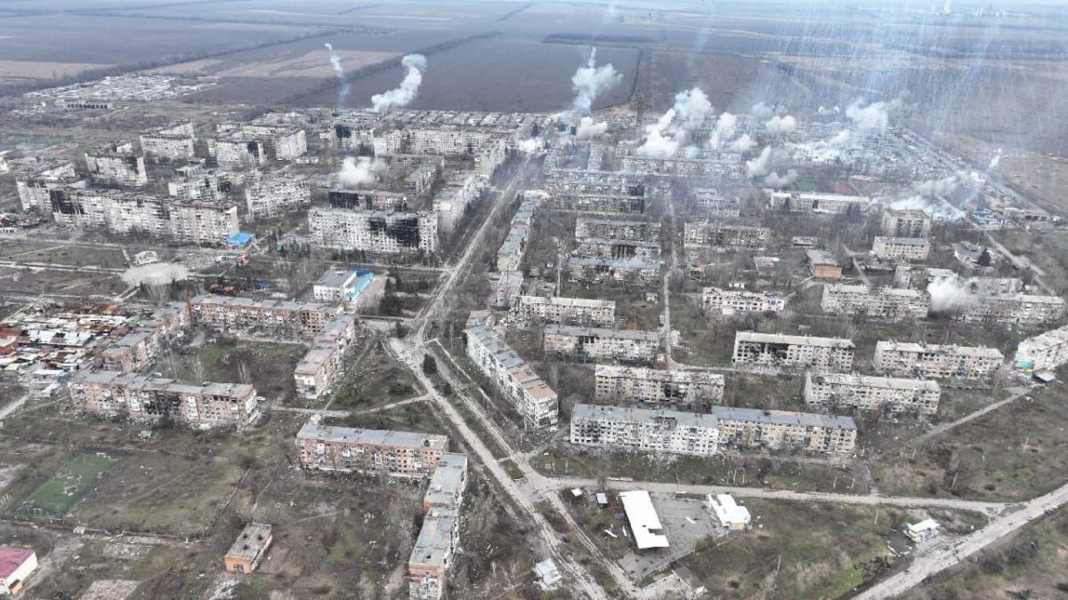 Разрушенный Россией Угледар