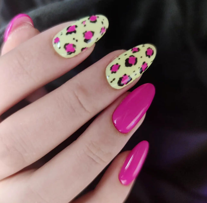 Леопардовий манікюр весна 2023