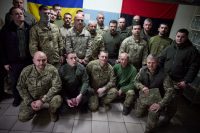 Зеленський прибув до Херсонської області: провів нараду і нагородив воїнів ЗСУ