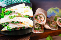 Закуска, яка підірвала весь TikTok: рецепт хрустких трикутників з лаваша та авокадо