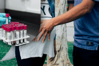 Став батьком понад 550 дітей: серійний донор сперми обвів за ніс сотні жінок по всьому світу