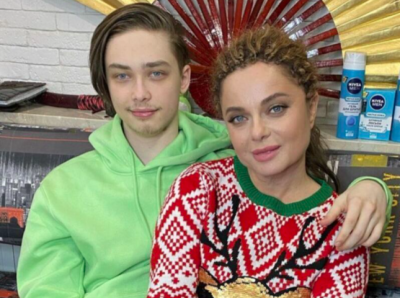 Наташа Корольова з сином Наташа Корольова з сином