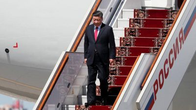 Сі Цзіньпін 20 березня прибув до Москви Сі Цзіньпін 20 березня прибув до Москви