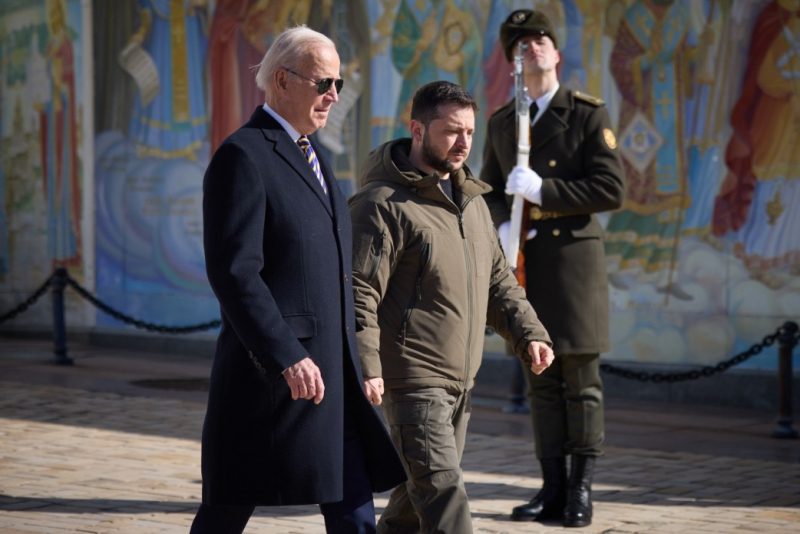 У Києва та Вашингтона з'явилися розбіжності в баченні продовження війни - Politico