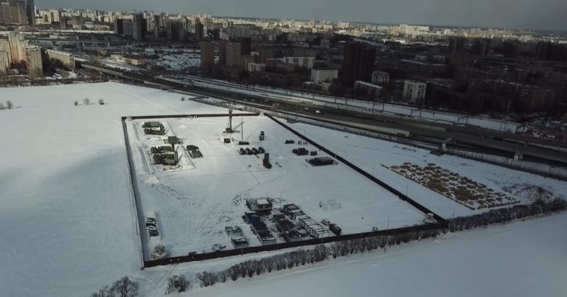 Страх "бавовни" : у Москві масово вирубують ліси для установки комплексів ППО