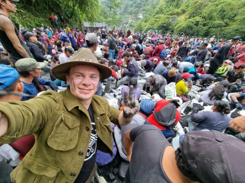 "Мир наизнанку. Колумбия": Дмитрий Комаров покажет, как ищут самые дорогие изумруды в мире