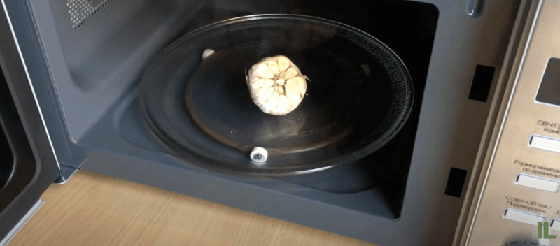 Как легко и быстро почистить много чеснока - три самых рабочих способа