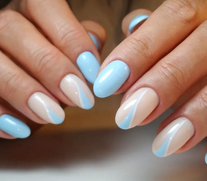 Гарний блакитний манікюр 2023 Гарний блакитний манікюр 2023