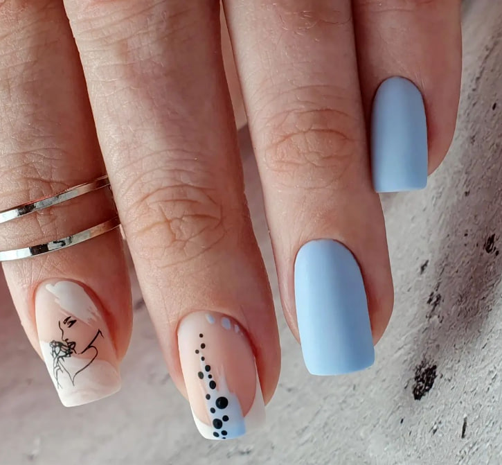 Гарний блакитний манікюр 2023 Гарний блакитний манікюр 2023
