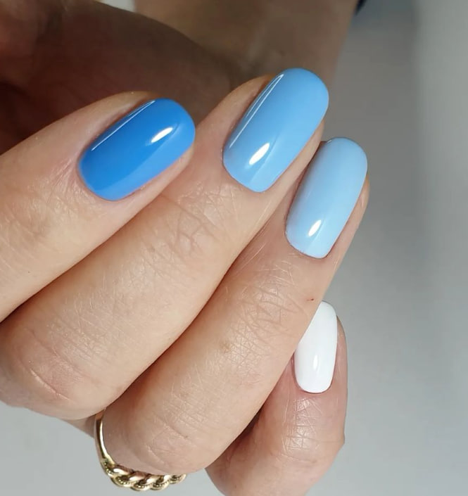 Гарний блакитний манікюр 2023 Гарний блакитний манікюр 2023