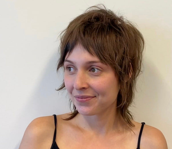 Жіночі короткі стрижки 2023