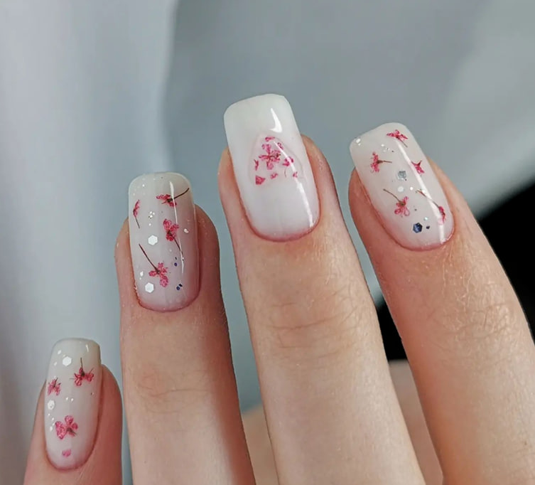 Маникюр 2023 в японском стиле Маникюр 2023 в японском стиле