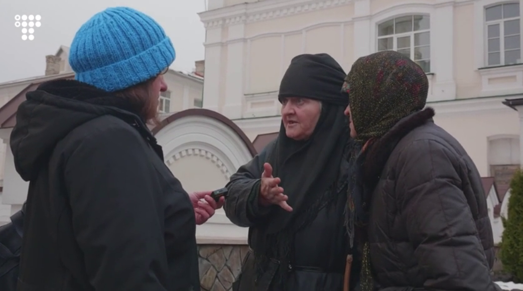 прихожане в Почаевской Лавре прихожане в Почаевской Лавре