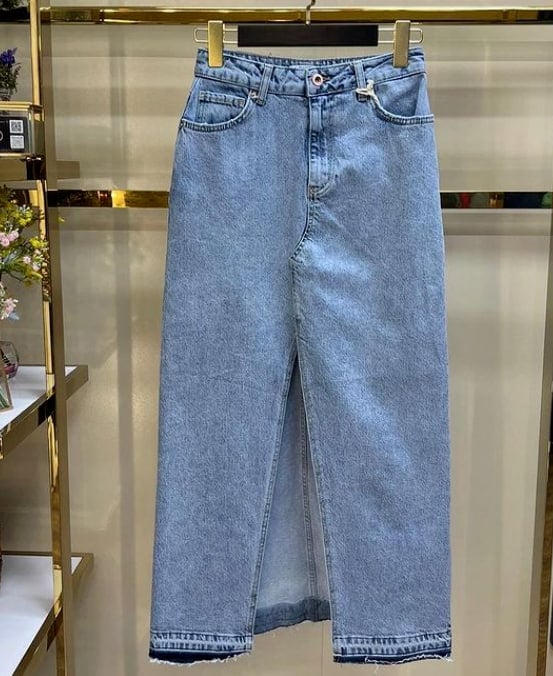 Модна джинсова спідниця 2023 Модна джинсова спідниця 2023