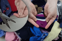 Подойдут даже дырявые: что можно сделать со старыми носками