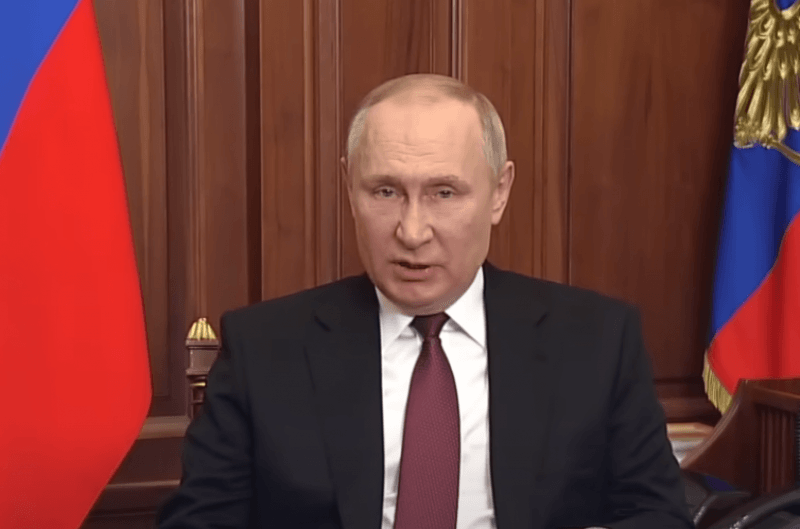 "Его разорвут": Путин не отдаст власть, пока способен функционировать - журналист