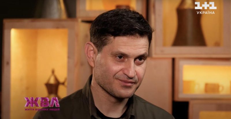 "Это очень необычно": Ахтем Сеитаблаев в интервью ЖВЛ рассказал о своем новом статусе дедушки