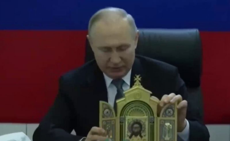 "Великдень буде...": Путін зганьбився з поїздкою на Херсонщину — відео готували заздалегідь