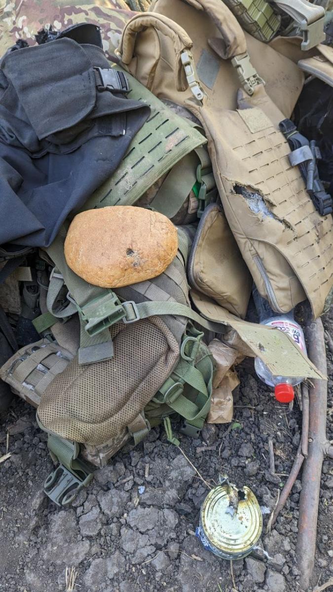 Хлеб спас жизнь украинского воина Хлеб спас жизнь украинского воина