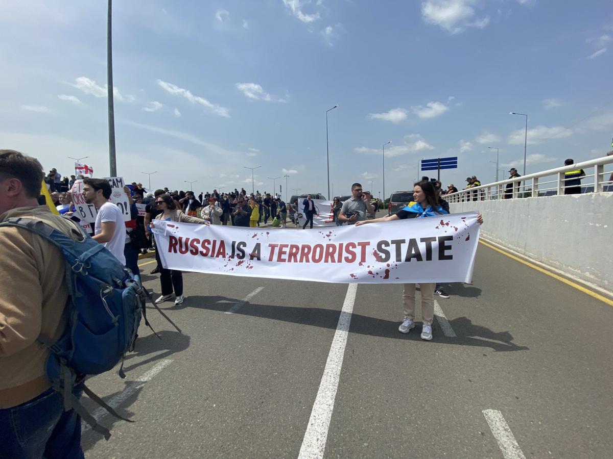 Грузини протестують через приліт першого за 4 роки рейсового літака з РФ