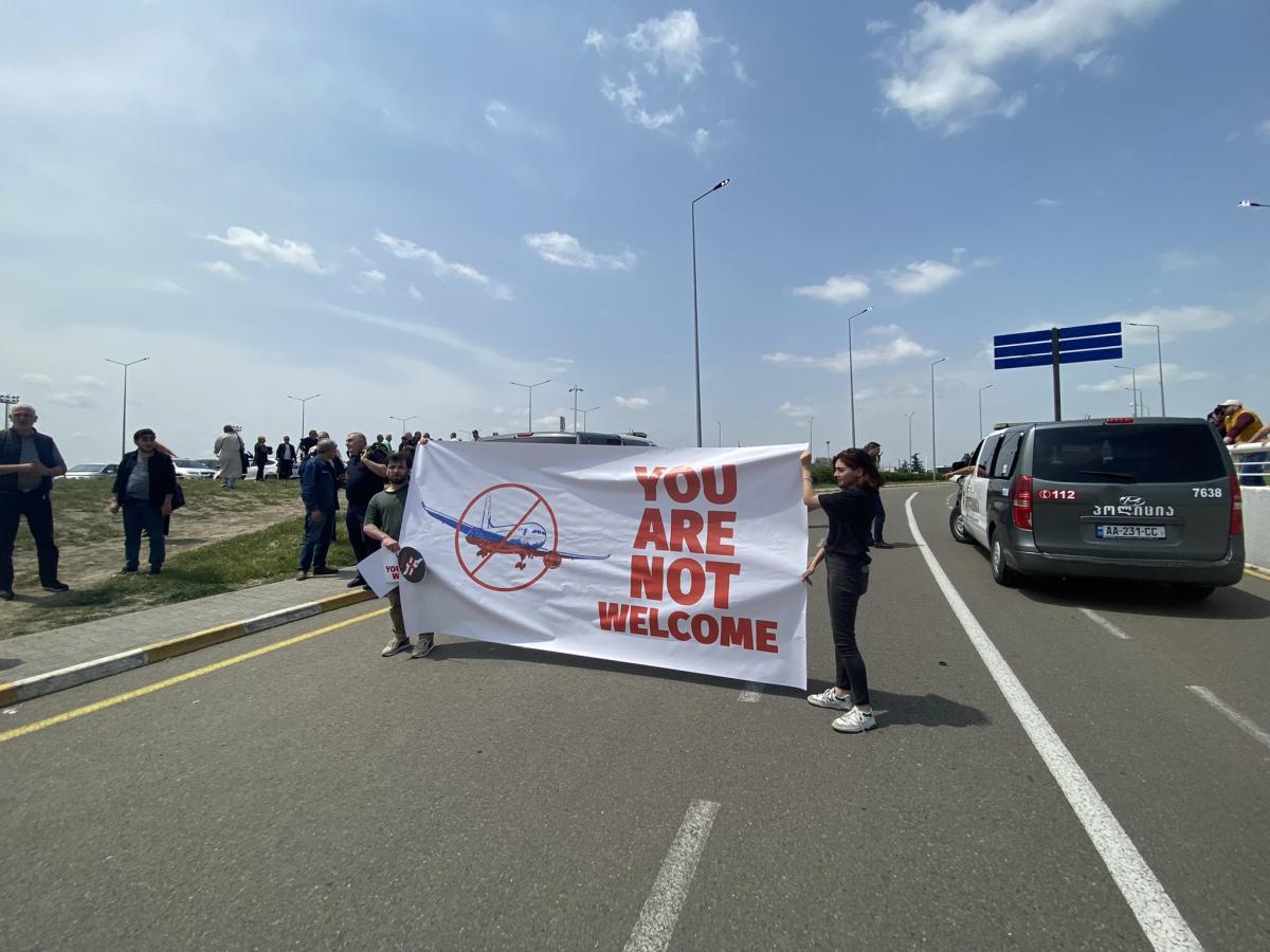Грузини протестують через приліт першого за 4 роки рейсового літака з РФ