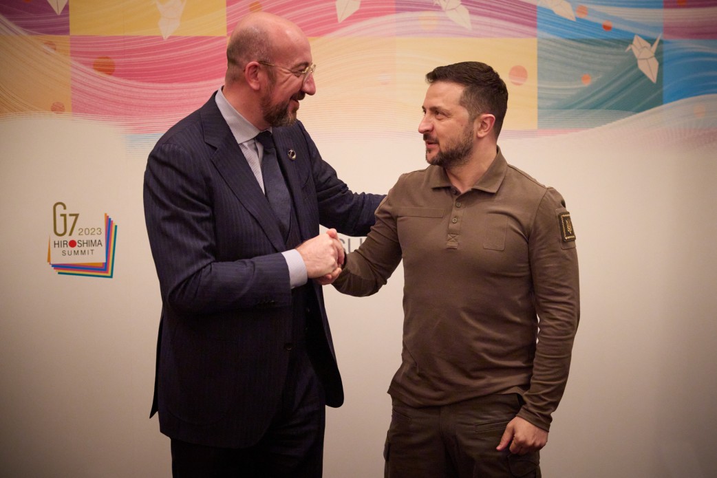 Зеленський прилетів до Японії на саміт 'Великої сімки': фоторепортаж