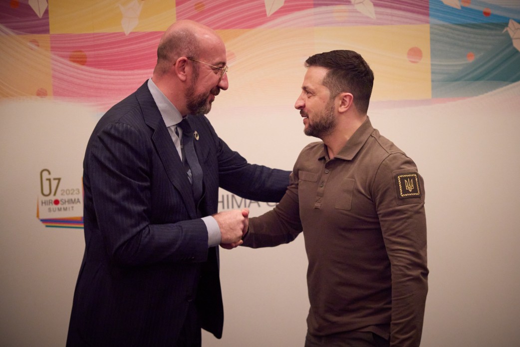 Зеленський прилетів до Японії на саміт 'Великої сімки': фоторепортаж