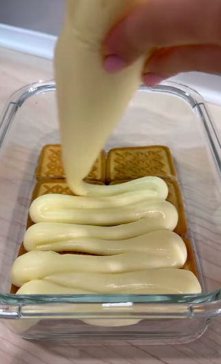 Торт з печива найшвидший рецепт