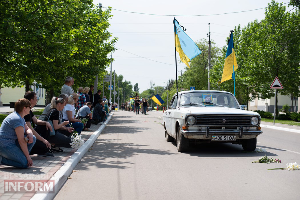 Прощание с боевым медиком Романом Воробьевым Прощание с боевым медиком Романом Воробьевым